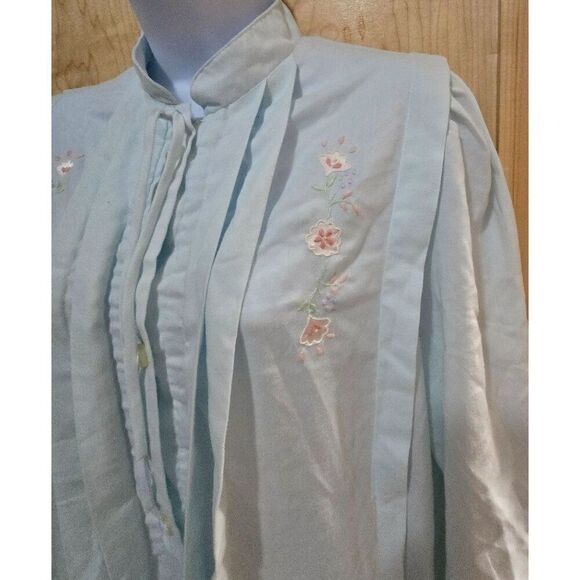 Vintage Light Blue Embroidered Long Sleeve Nightgown With Floral Design And Plea - Picture 2 of 9